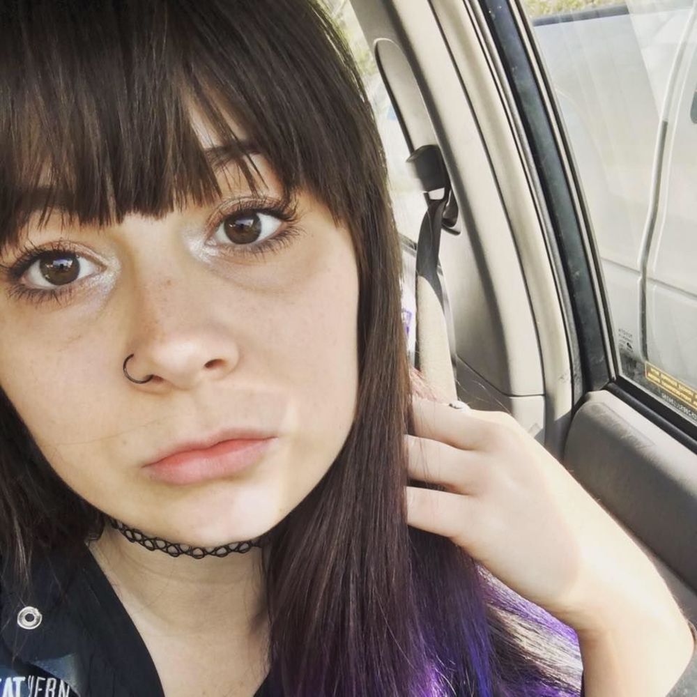 Meet your Posher, Kara